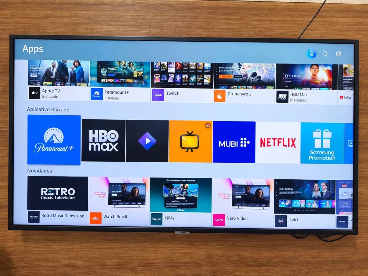 Televisão Smart TV Samsung 43 4K RU7100 - Foto 2