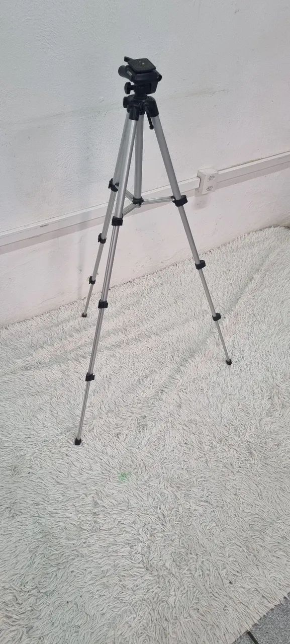 Câmera Digital Semiprofissional - com tripé de alumínio - Foto 5