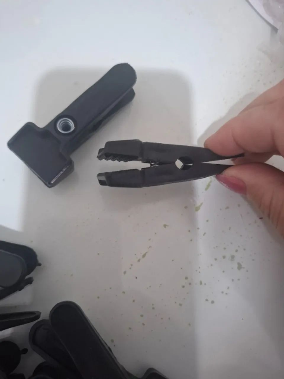 22 Presilhas para cabide de Roupas - Foto 3