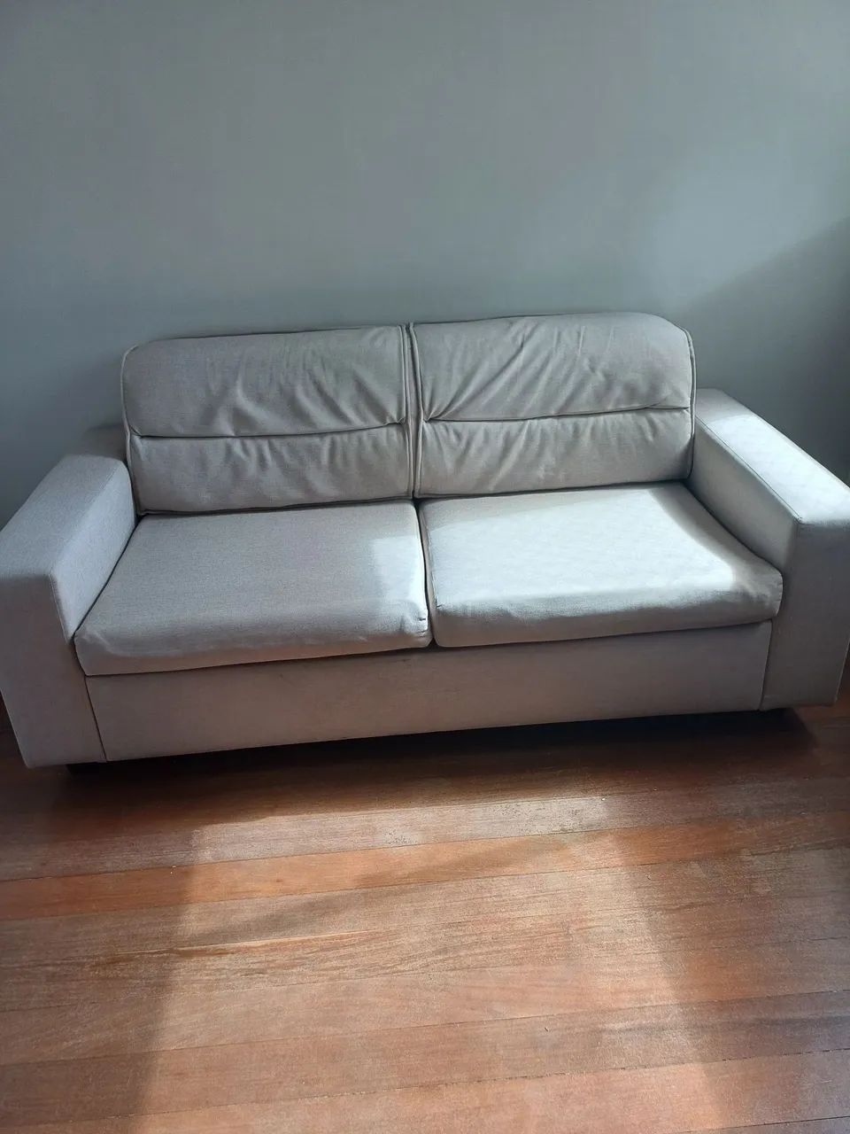 Sofa. Cama 2 lugares
