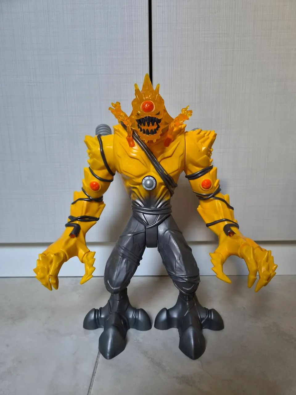 Max Steel Elementor Electroshock Funcionando! - Foto 2