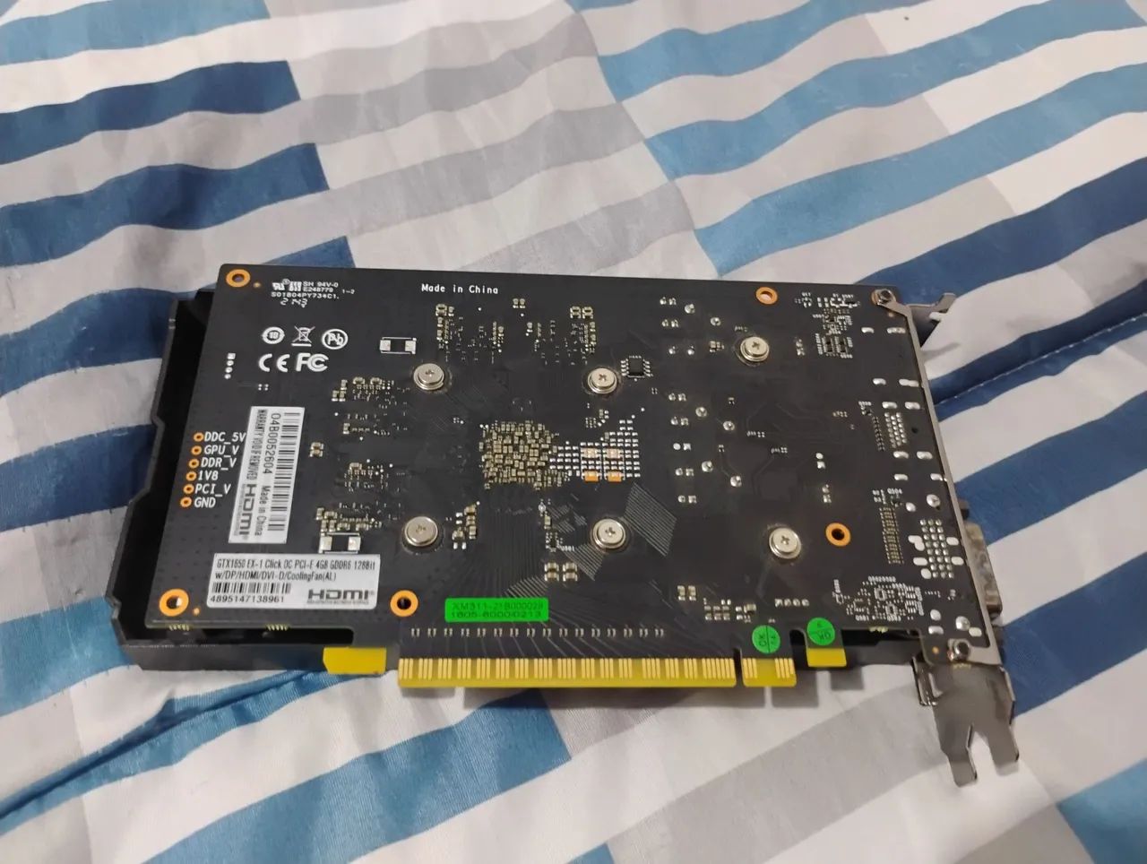 GTX 1650 OC GALAX - Foto 5