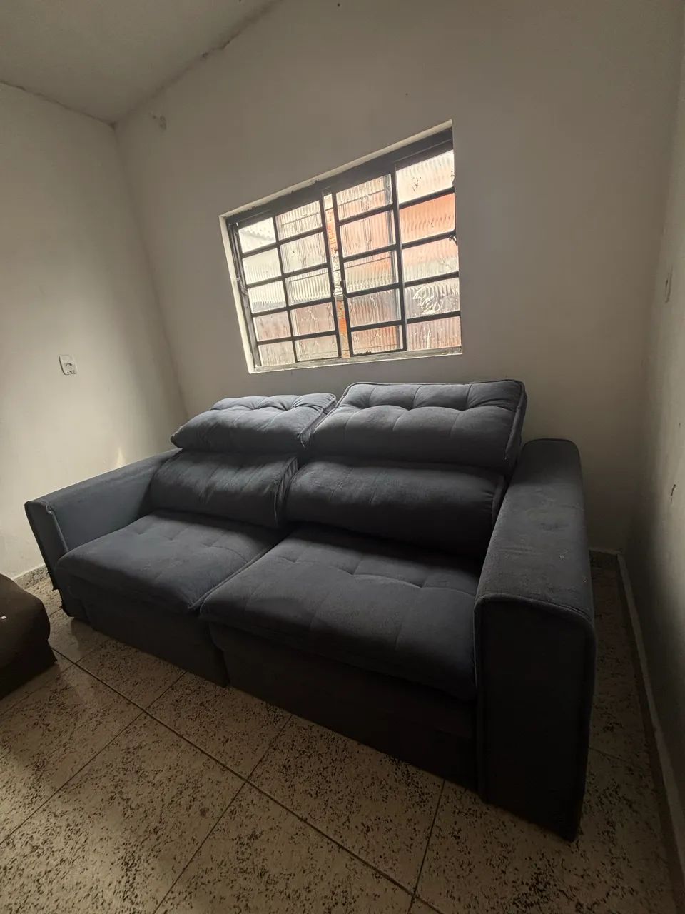 Sofá retrátil 