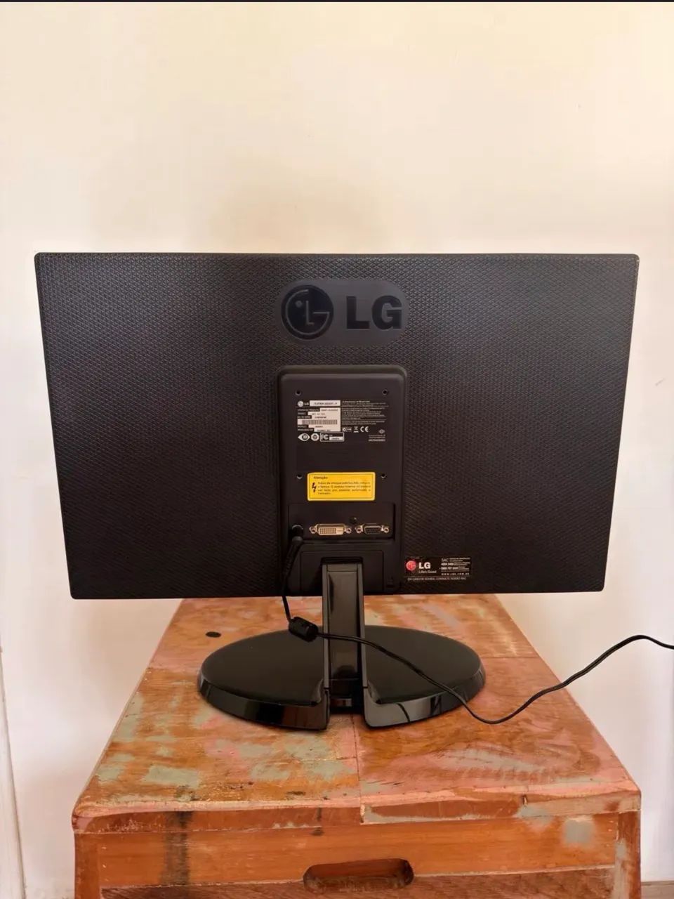 Monitor - LG 22 Polegadas  - Foto 2
