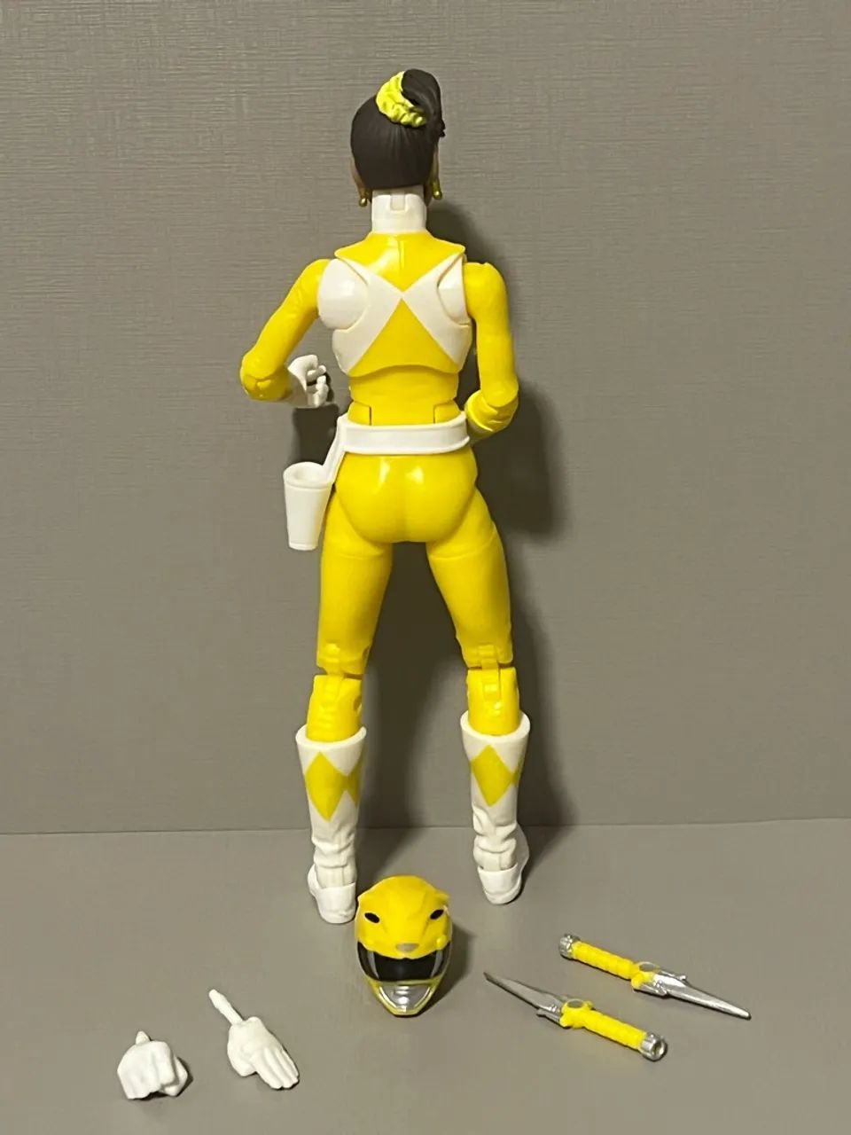 Power Ranger Amarela Lightning Collection Original  - Foto 3