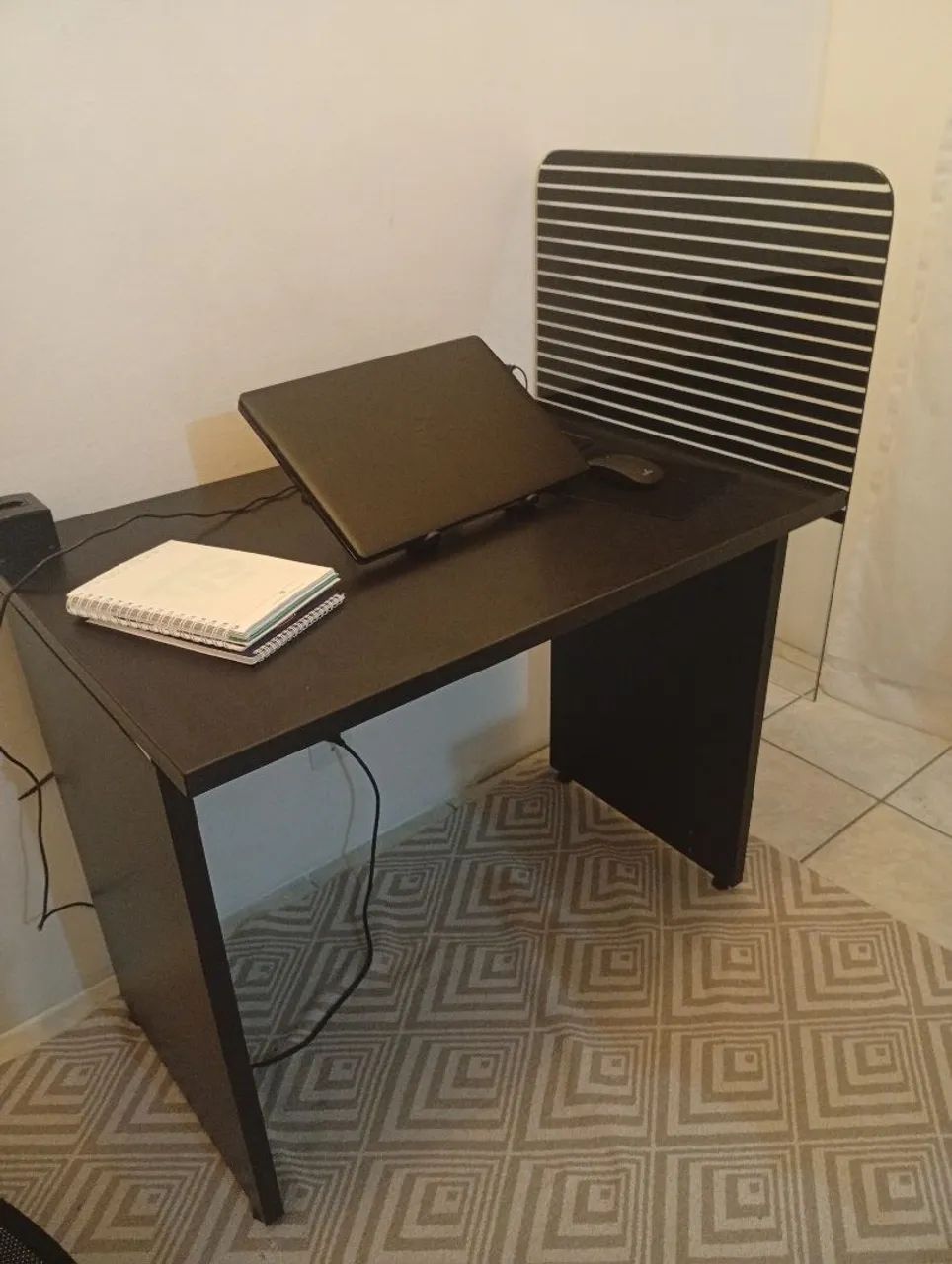 Vendo vendo mesa de computador tá escritolandia 100% MDF - Foto 2