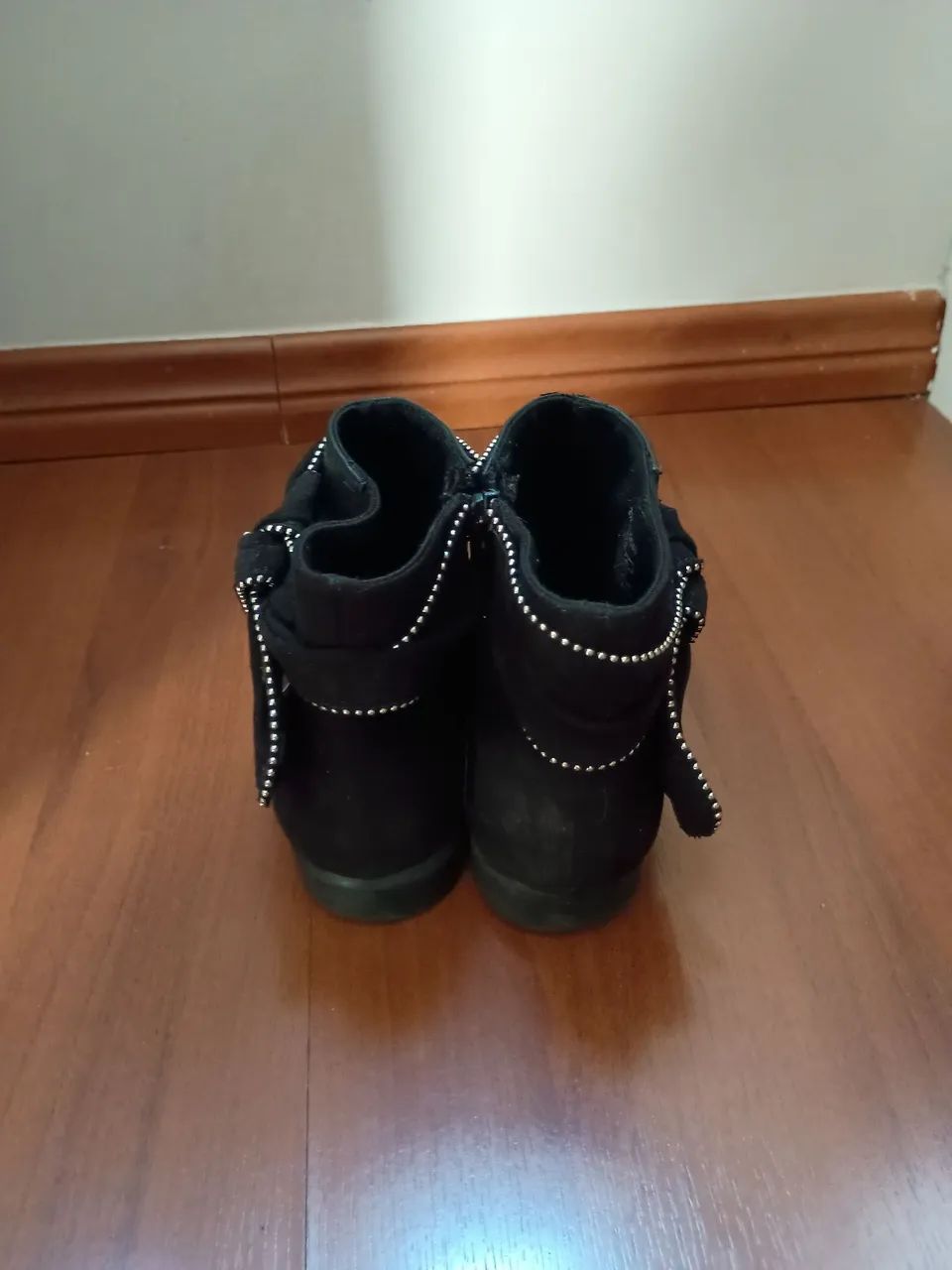 Bota de couro da Zara ( tamanho 35 )  - Foto 3