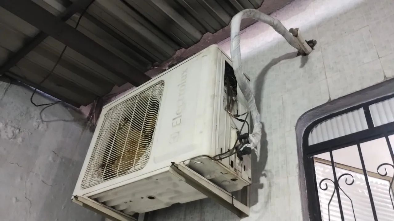 Ar-condicionado Split Eletrolux 12 mil BTUs  - Foto 2