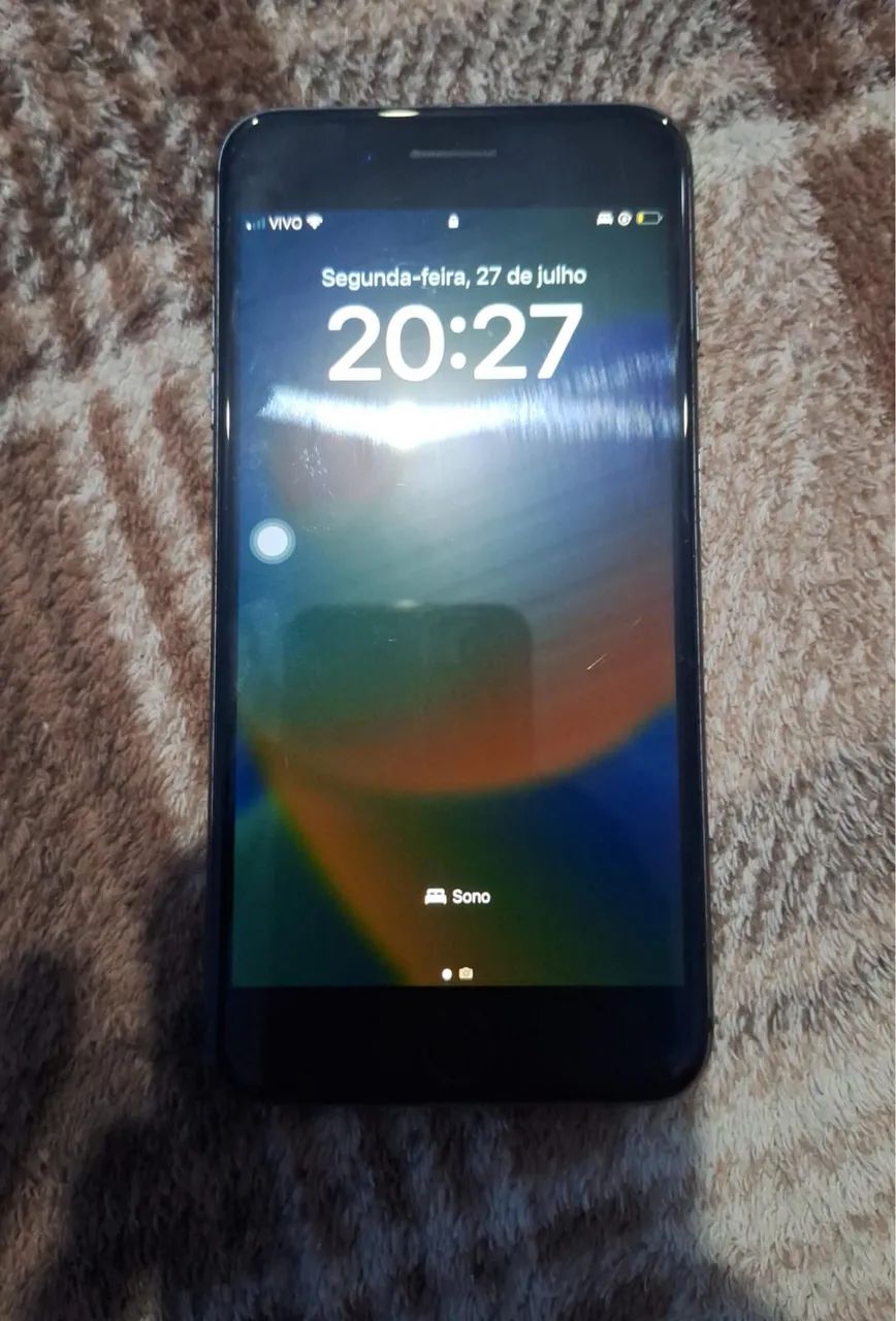 Celular iPhone 8 Plus Seminovo