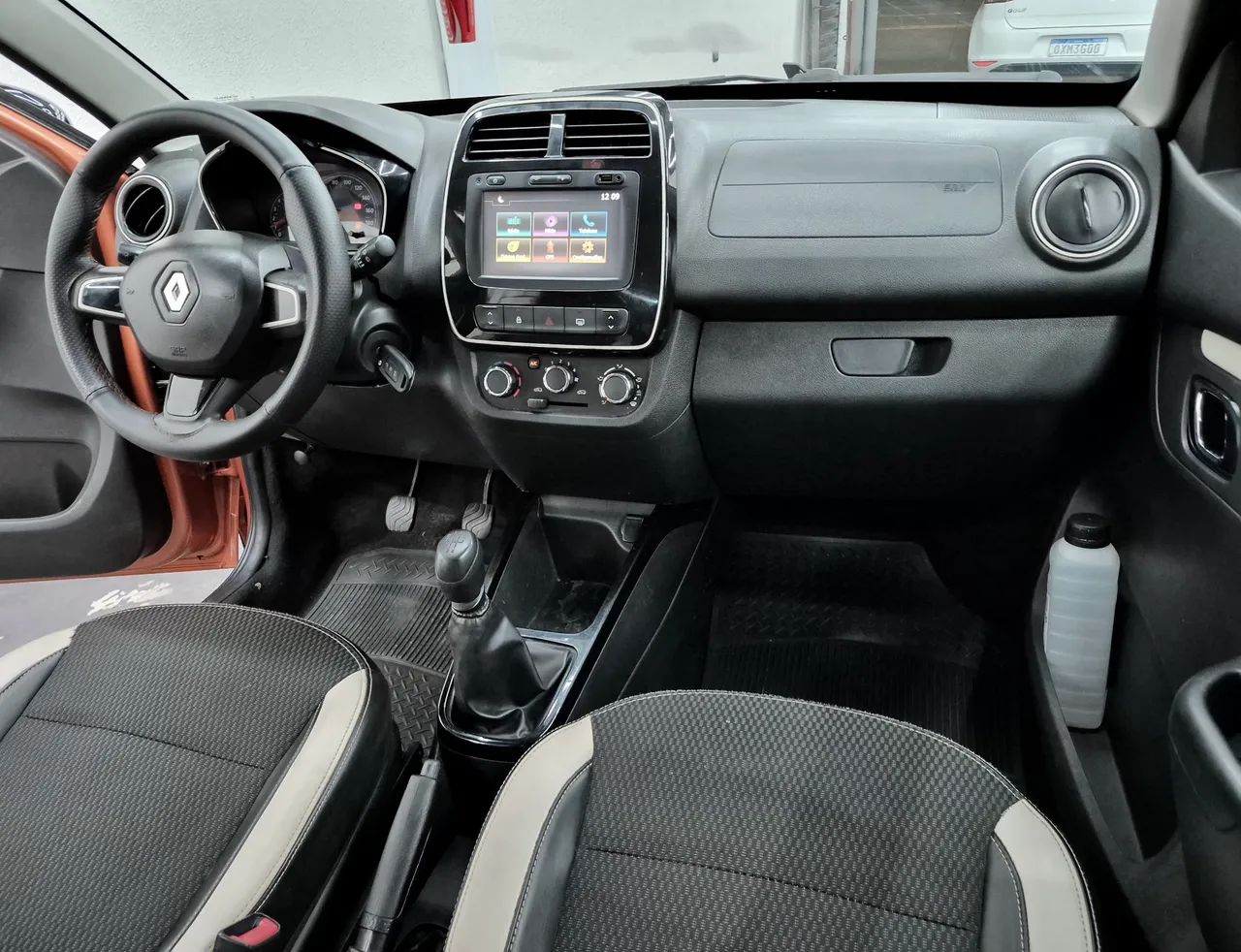 Renault Kwid KWID Intense 1.0 Flex 12V 5p Mec. 2018