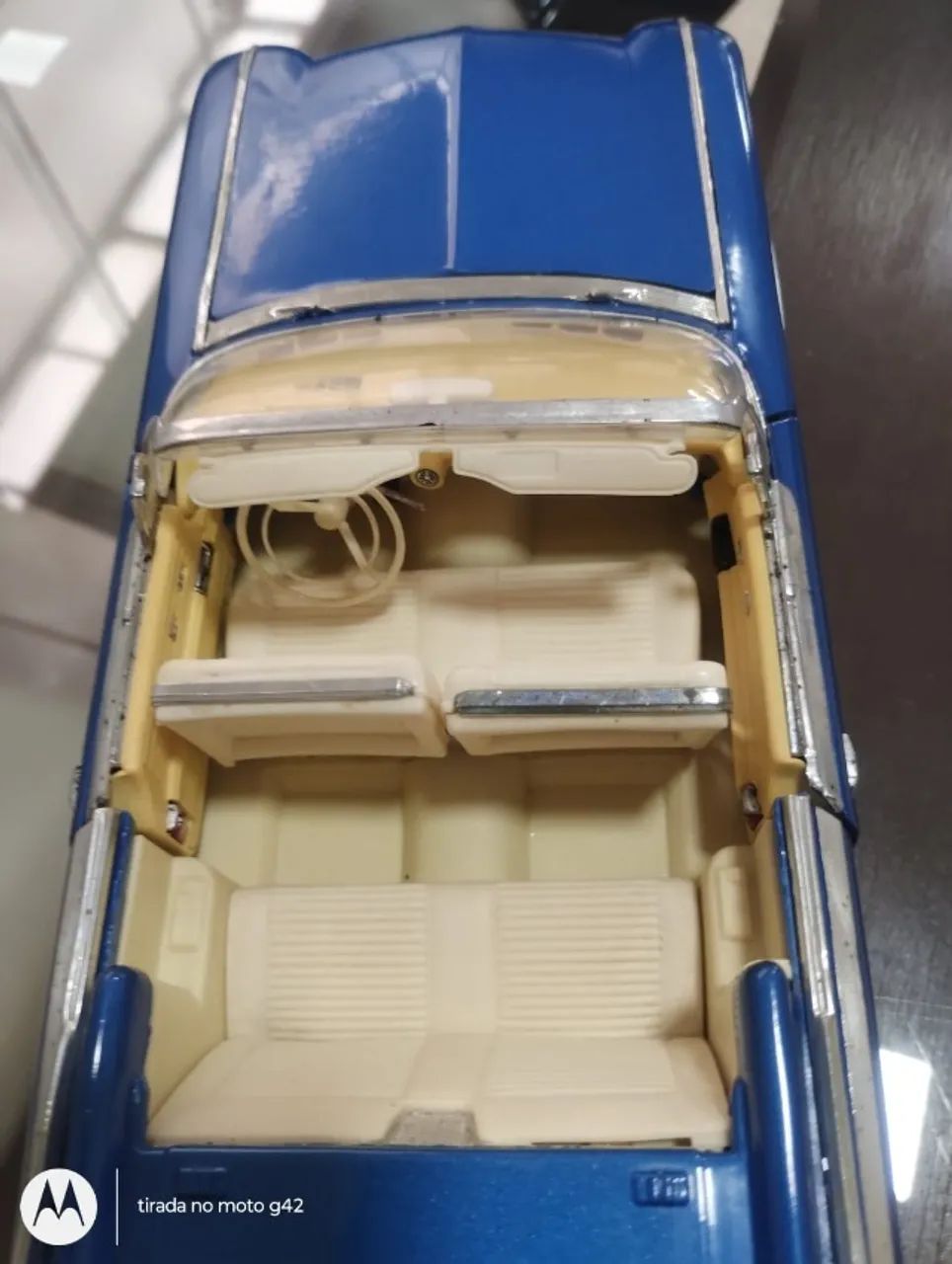 Miniatura 1/18 - Cadillac Conversível - Foto 2