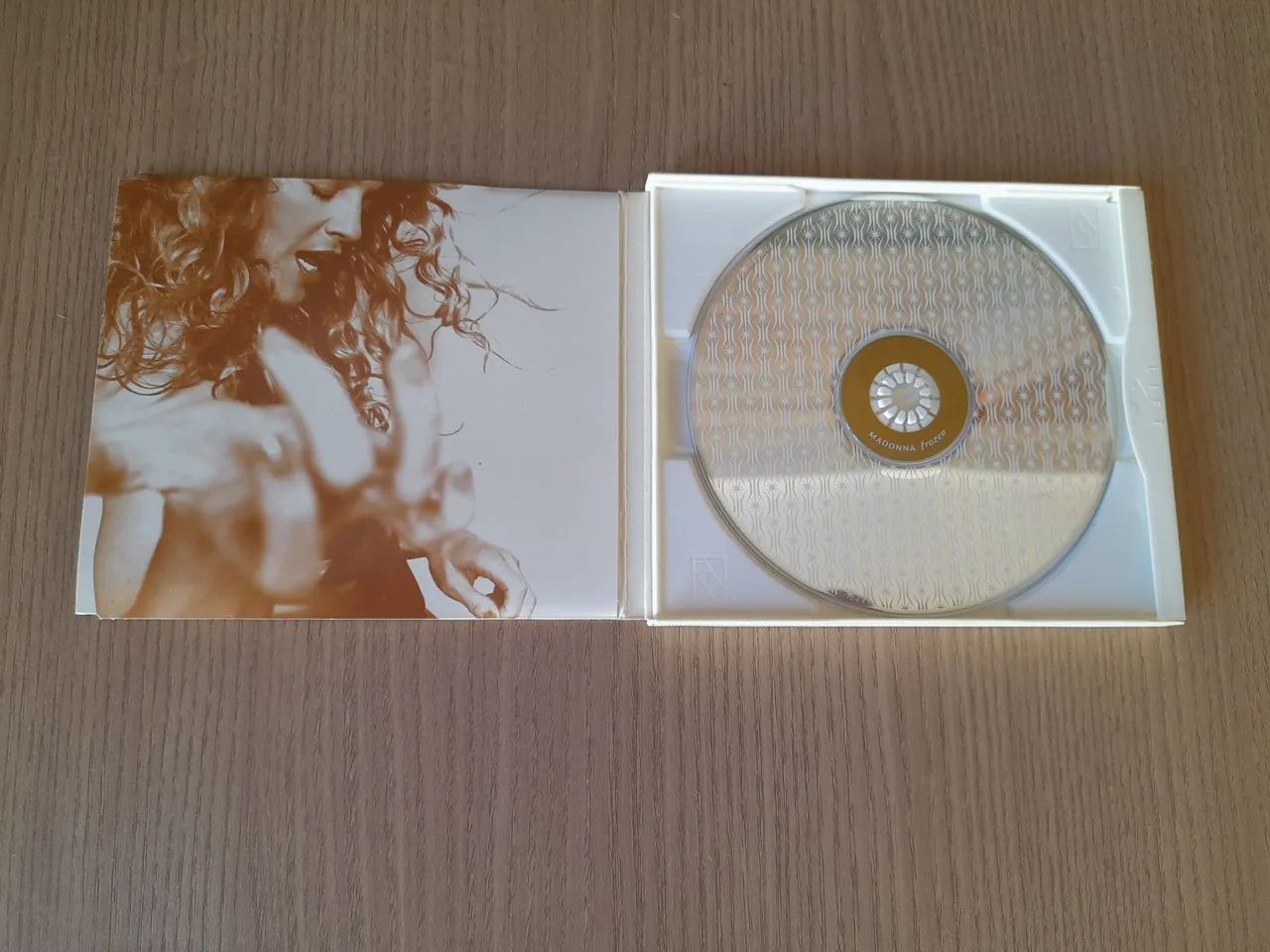 Madonna CD Maxi-Single REMIXES Importado  - Foto 3