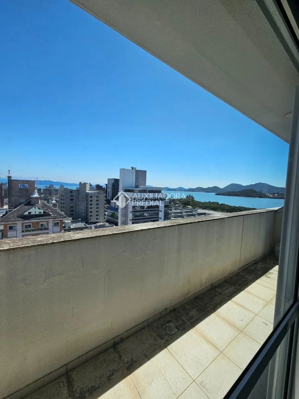 Excelente Sala Comercial Cobertura com vista para o Mar! - Foto 3
