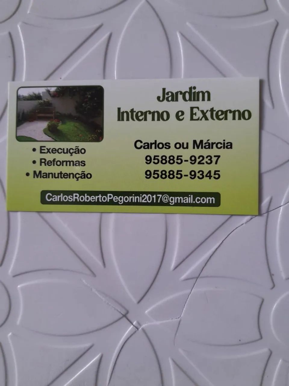 Prestador de serviços de jardinagem e paisagismo 