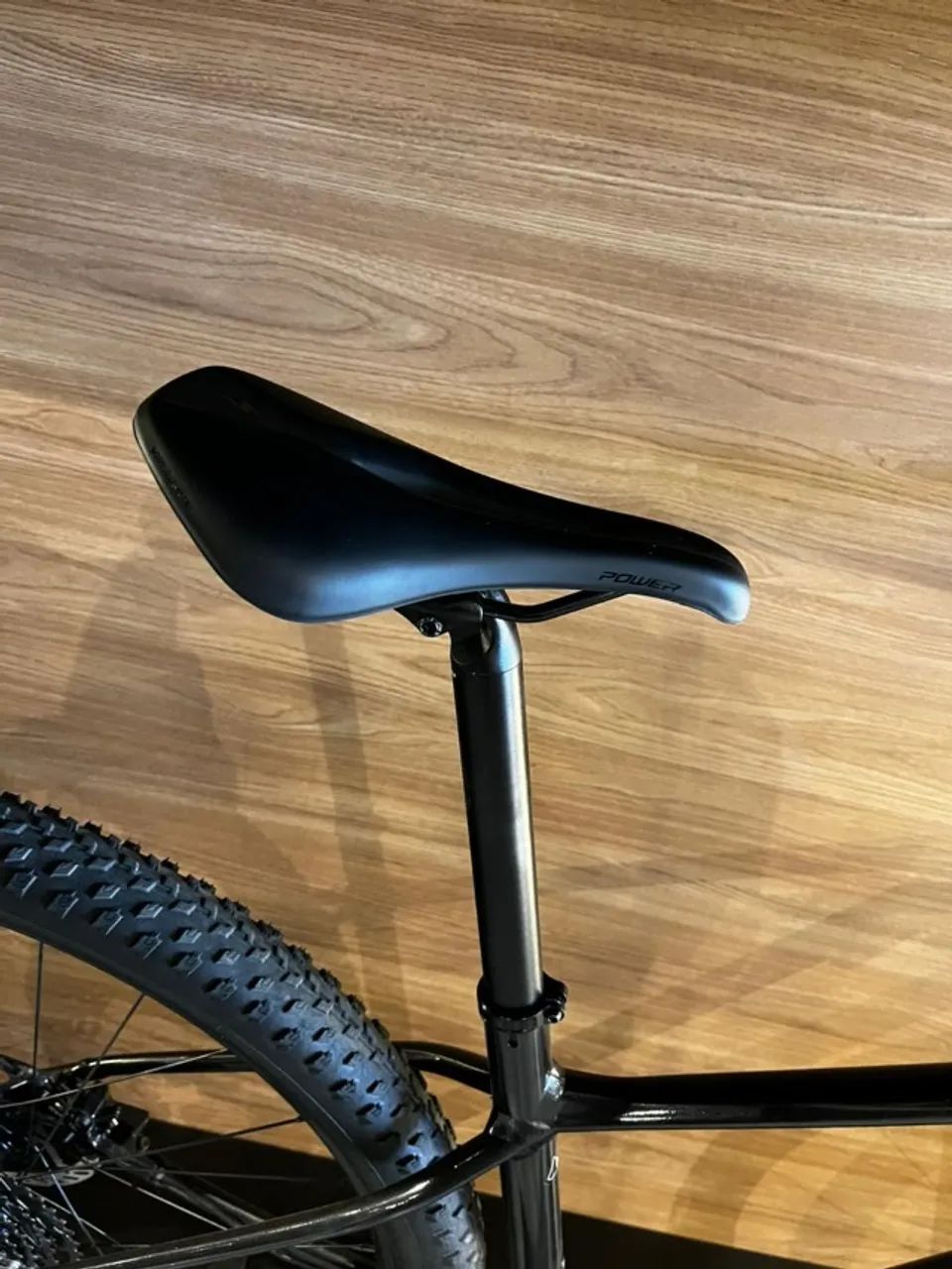 Specialized Chisel Hardtail Comp M - Ciclismo - Centro, Tubarão