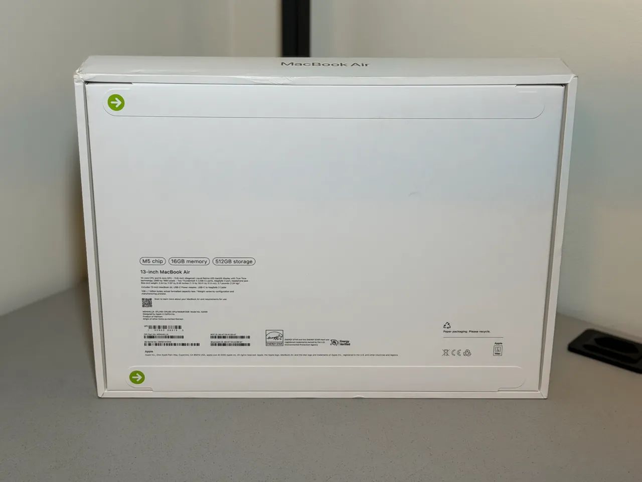 MacBook Air 13 Polegadas M5 16GB 512SSD Starlight - Novo / Lacrado