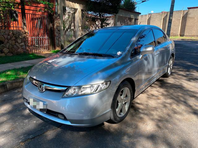 Honda Civic LXS 1.8 2008 Automático