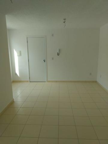 Apartamento condomínio Tulipa