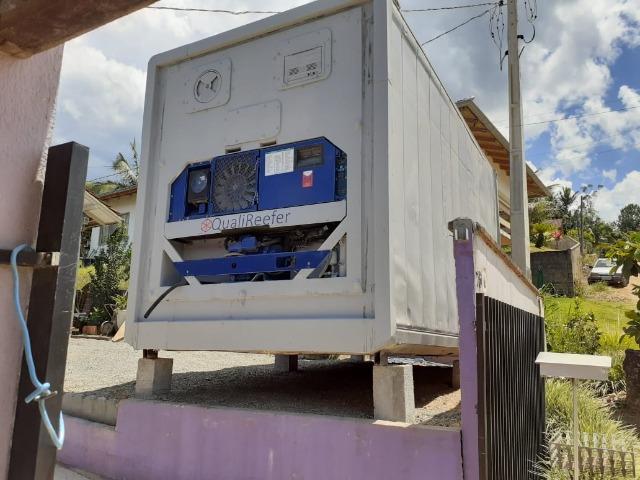 Câmara Fria - Reefer com maquinário revisado e funcionando - Foto 3