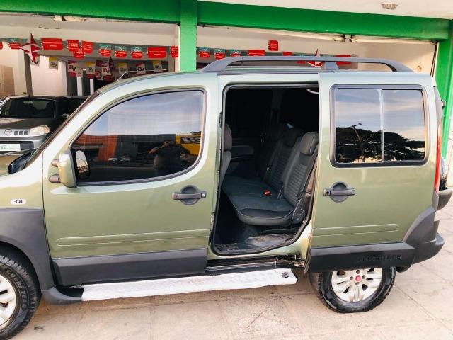 Doblo Adventure 1.8 2014 c/GNV 7 Lugares (R$: 4.900,00 + 60 x 1.090,00) - Foto 8