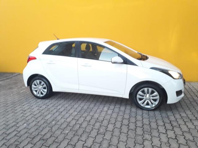 Hb20 2017/2018 1.6 comfort plus 16v flex 4p automático - Foto 2