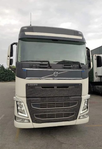 CAMINHÃO VOLVO FH 460