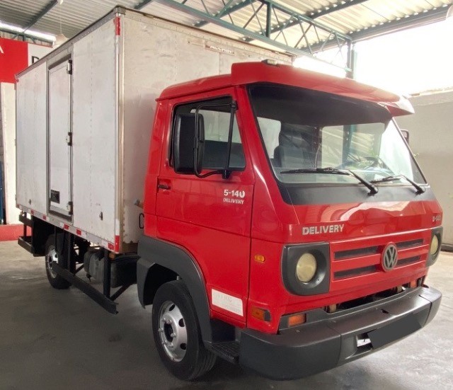 DELIVERY 5-140 2007 UNICO DONO