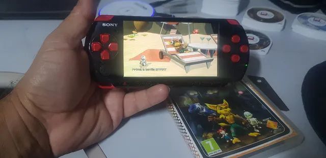 Combo 3 jogos de PSP - Foto 5