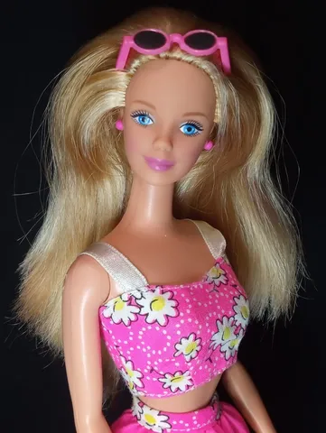 Lote Kit Roupinhas Roupas Filho Filha Barbie Criança Bebê Antiga Antigo  Colecionáveis, Brinquedo Barbie Usado 75011824