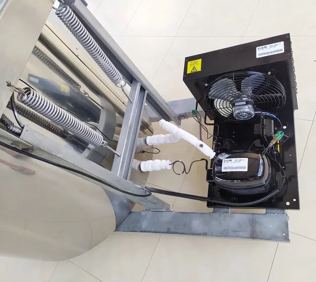 Tanque de Leite Resfriador 550 Litros Iox Caldas Sucos Água  - Foto 3