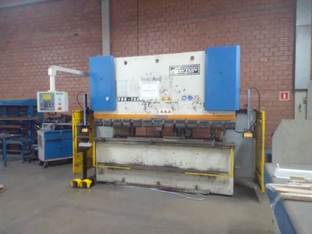 DOBRADEIRAS NEWTON, PUNCIONADEIRA TRUMPF, LASER'S TRUMPF