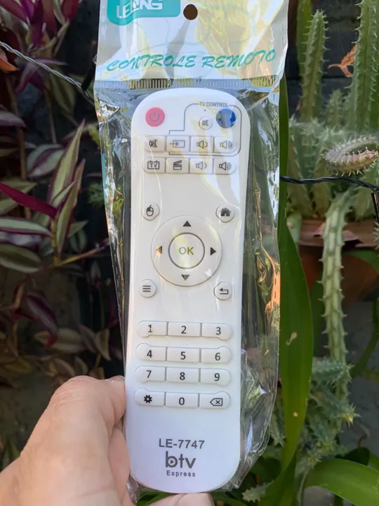 CONTROLES PARA APARELHOS E TV?S