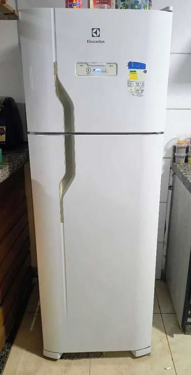 Vendo Geladeira Electrolux  - Foto 3