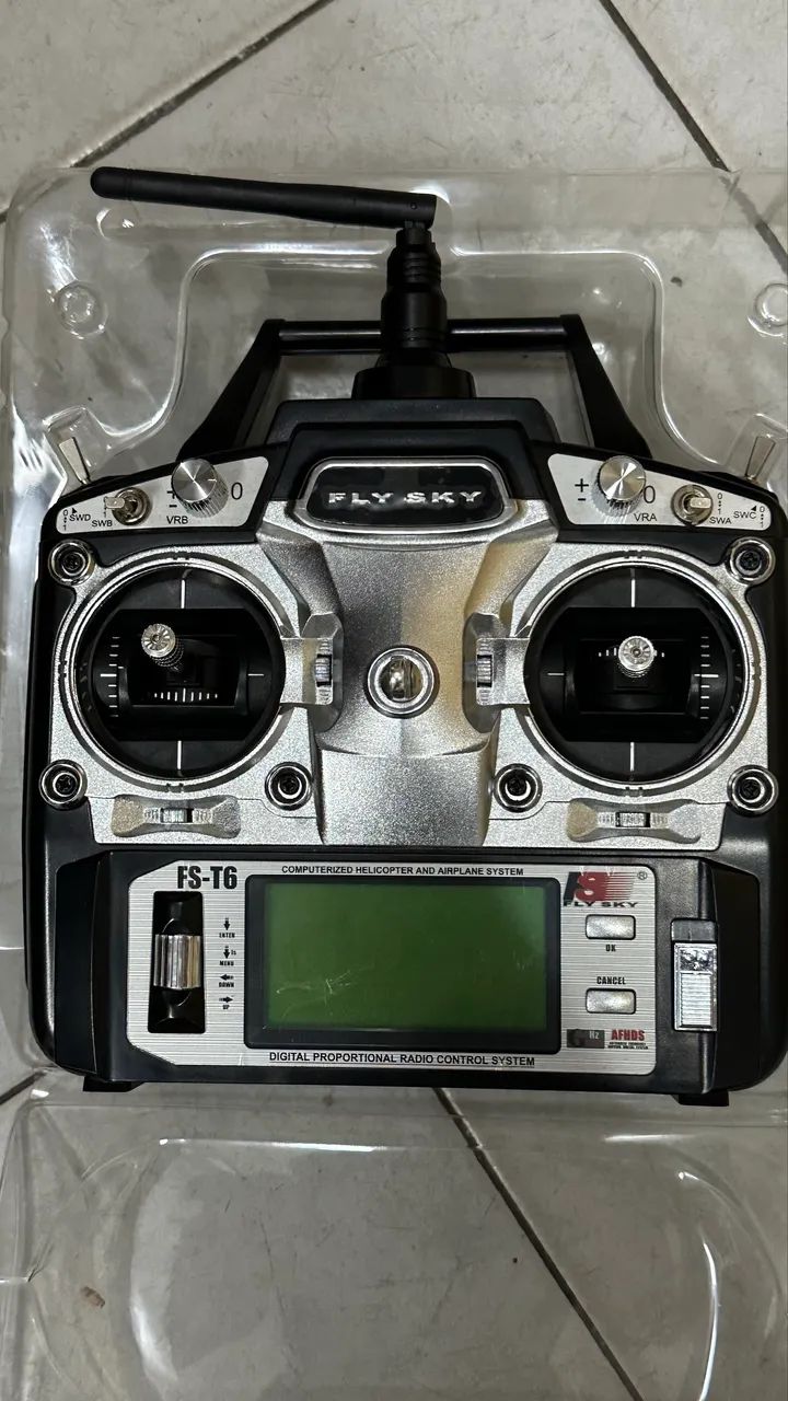 Rádio controle Flysky FS-T6