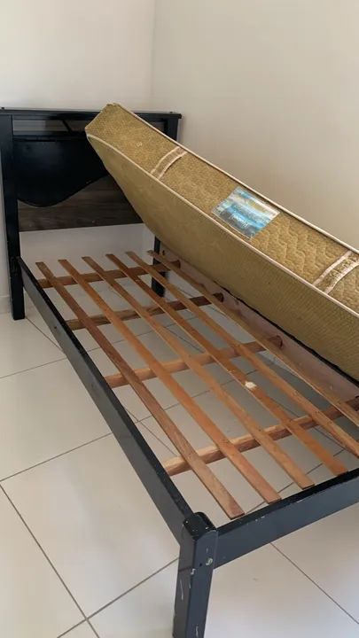 Cama de solteiro com cabeceira - Foto 5