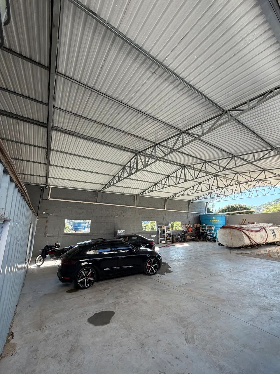 Galpão a venda ou aluga 