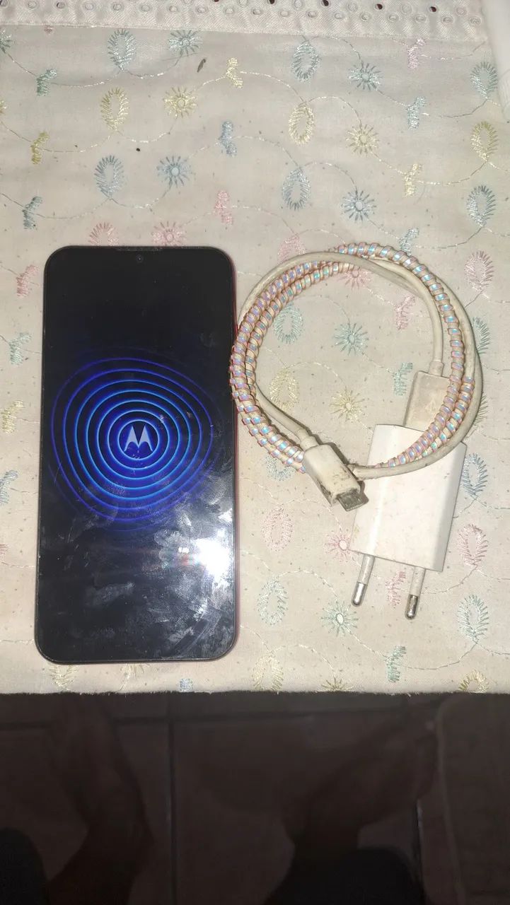 Celular usado  aceito oferta tela boa