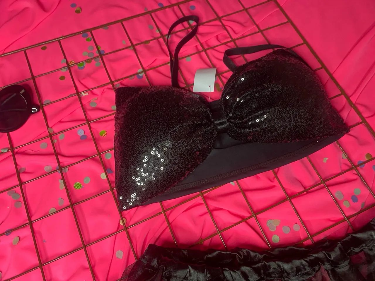 Top de Paetês Preto  - Foto 3