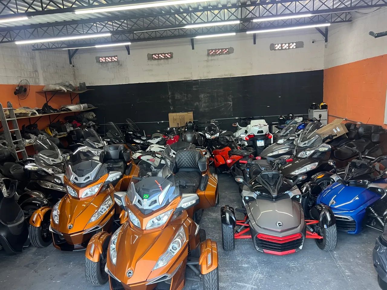 BRP CAN AM SPYDER RT 2014 MOTOR 1330 CC AUTOMÁTICO  - Foto 7