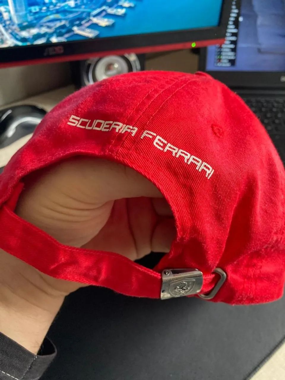 Boné Ferrari Original - Logo bordada - Foto 2