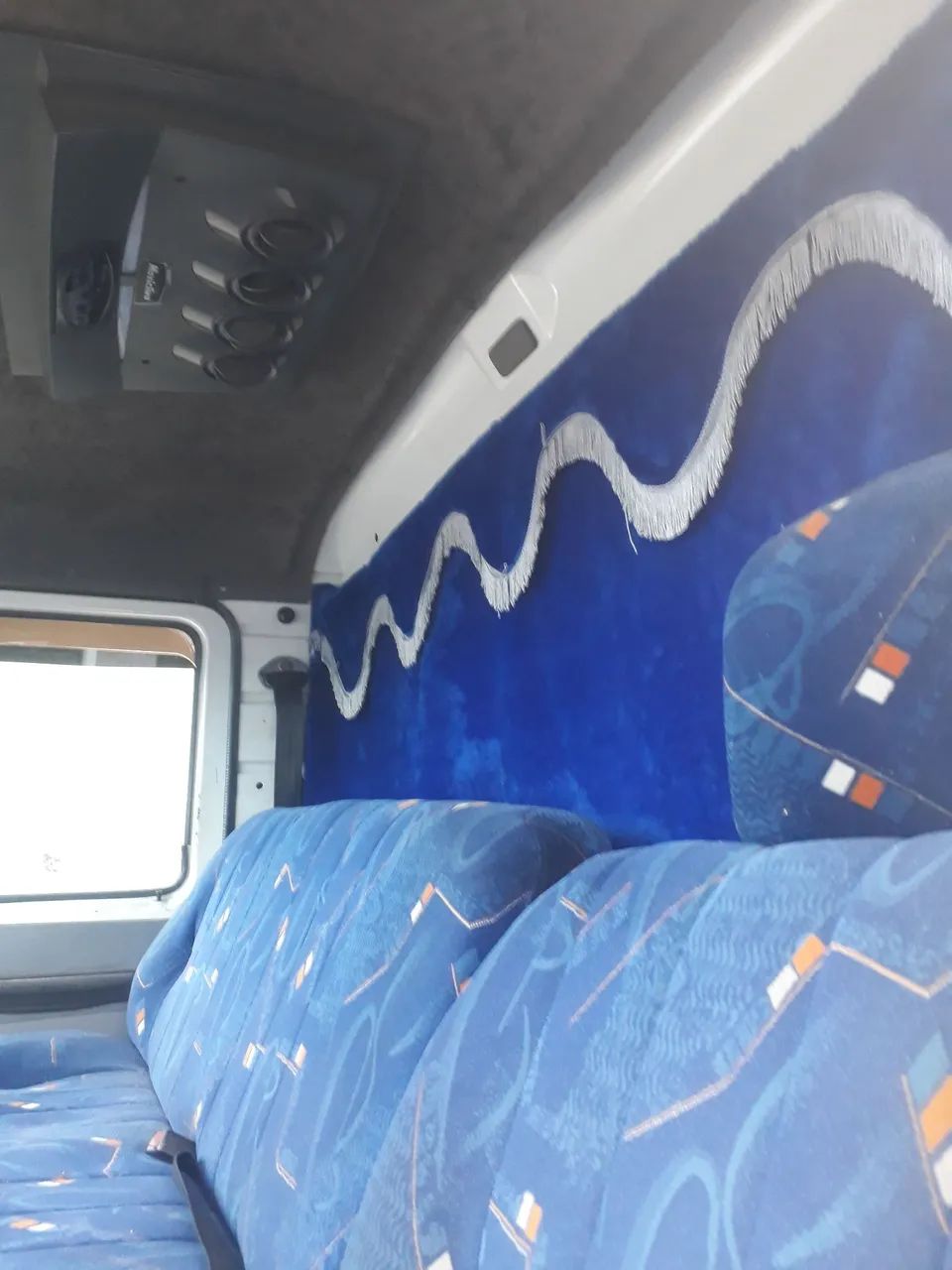 Caminhão vw 7100 troco por caminhonete carroceria - Foto 3