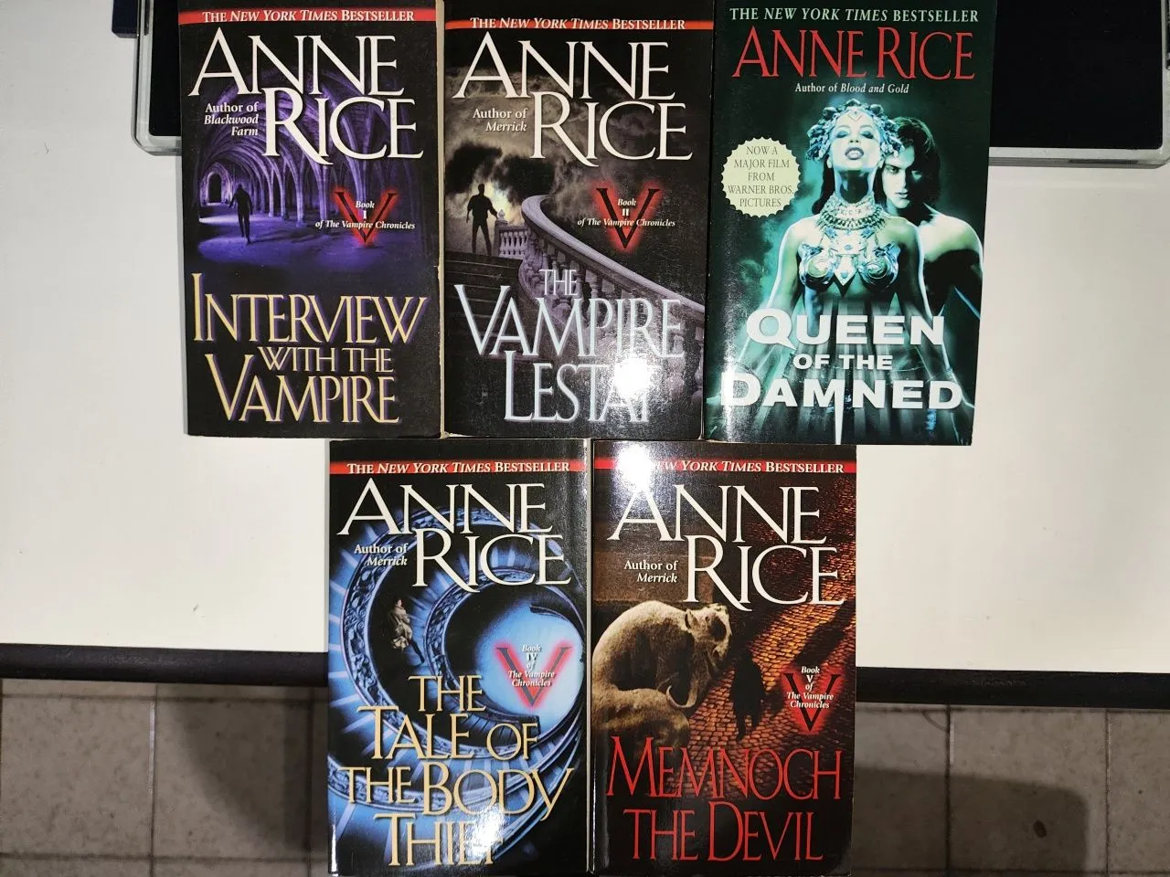 Crônicas Vampirescas de Anne Rice (inglês): os cinco primeiros livros da série