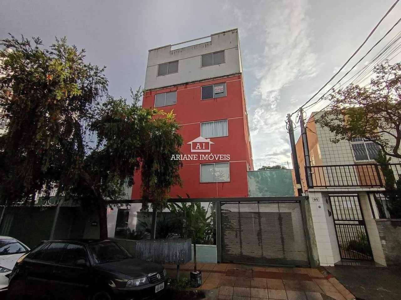 Apartamento no Fernão Dias para para aluguel na Ariane Imóveis