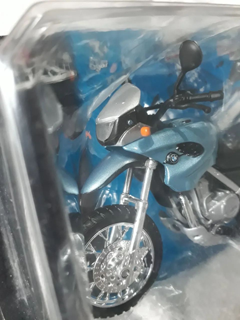 Moto BMW F 650 GS - Miniatura - Foto 3