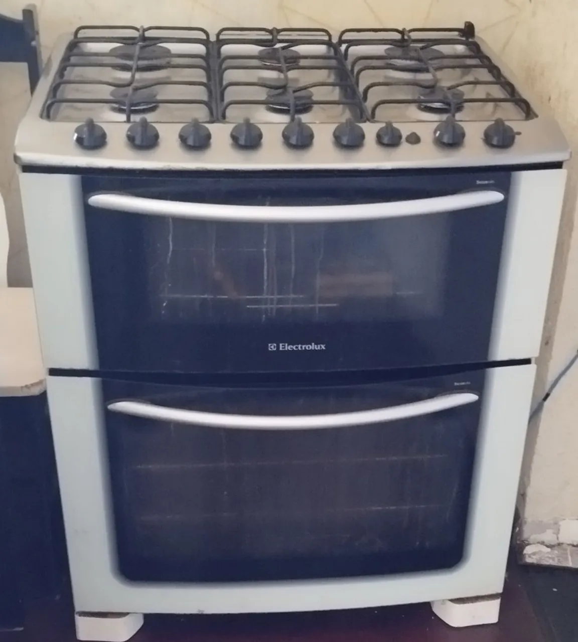Fogão Electrolux com Duplo Forno