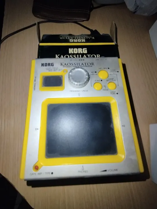 Korg Kaossilator - Efeito de áudio dinâmico