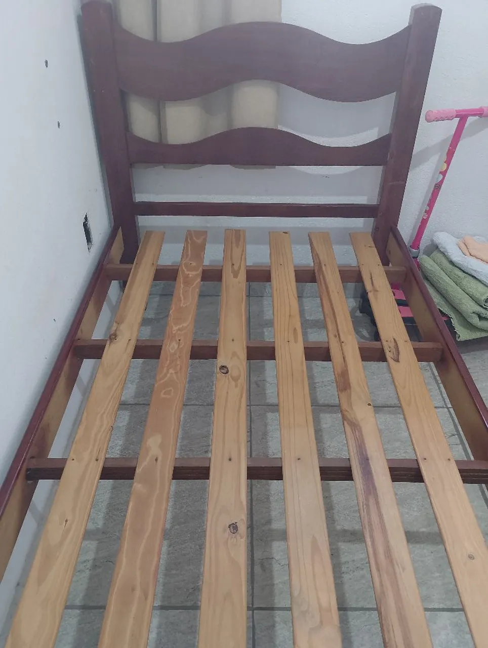 VENDO CAMA DE SOLTEIRO