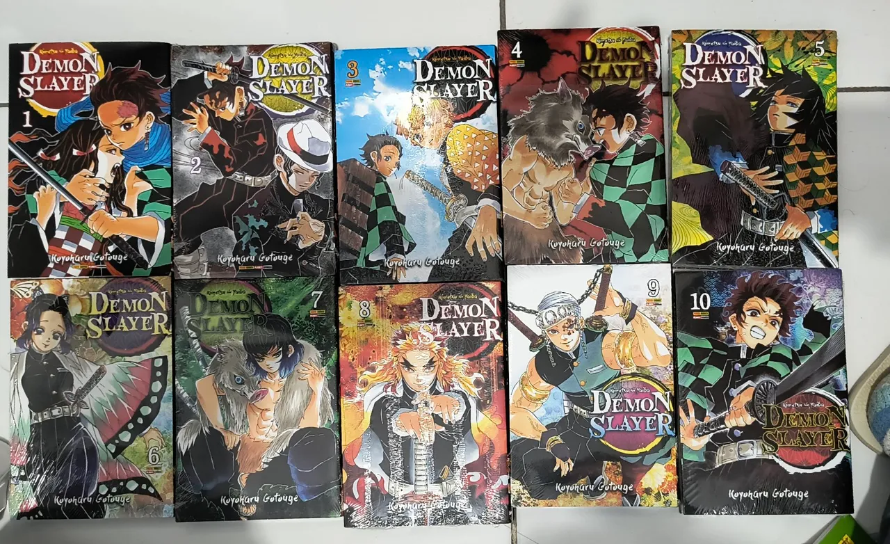 Coleção Mangá Demon Slayer - Volumes 1 a 10