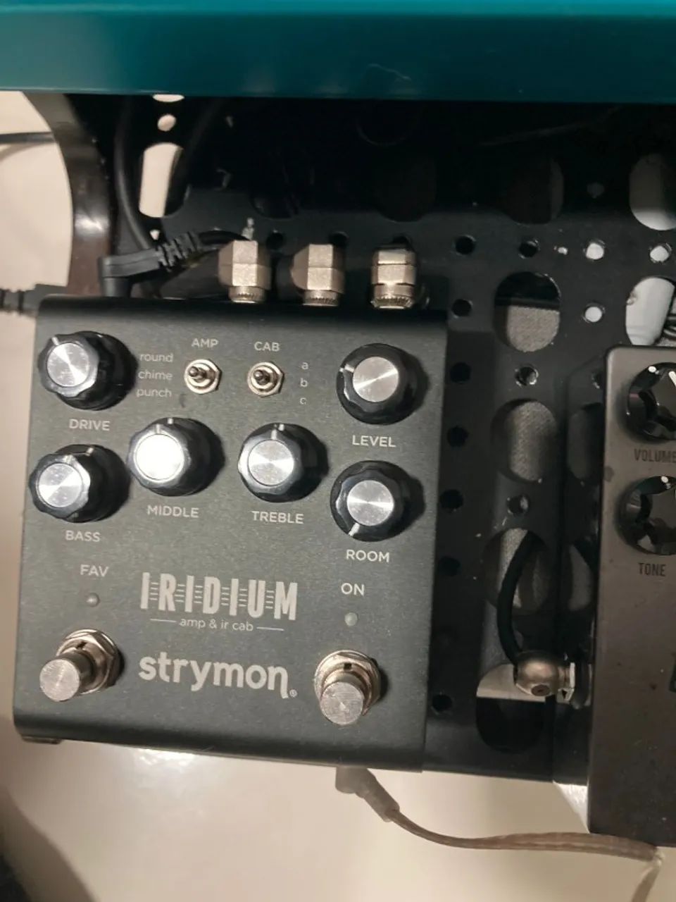Pedal de Efeito Strymon Iridium - Instrumentos musicais - Conjunto