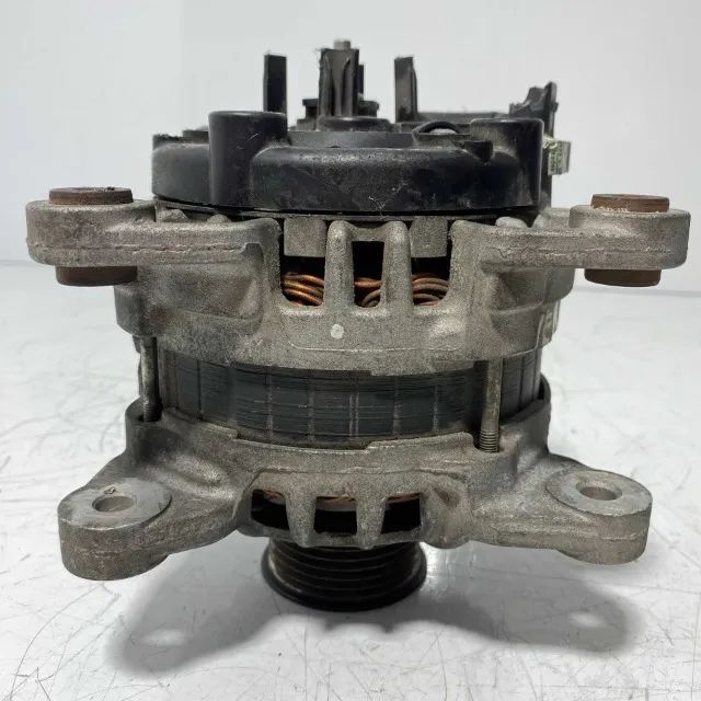 Alternador Nissan Versa 1.6 2018/19 - Foto 3